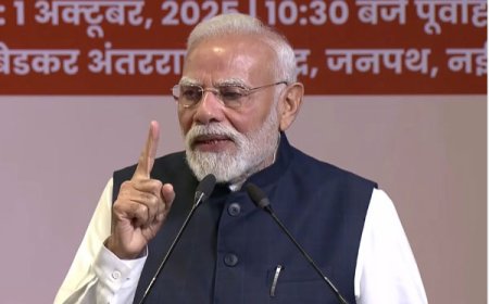 संघ की शाखाएं व्यक्ति निर्माण की यज्ञ वेदी हैं : पीएम मोदी