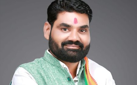 पूर्व नगर पालिका उपाअध्यक्ष , उमेश साहू ने  अमलेश्वर  नगरवासियों को गोवर्धन पूजा व भाईदूज पर्व  की दिये बधाई व शुभकामनाएँ