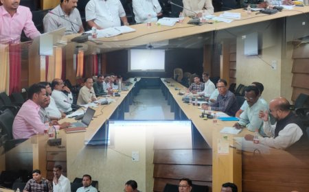 कलेक्टर भगवान सिंह उइके के मार्गदर्शन में जिला स्तर पर मास्टर ट्रेनर्स को दी गई प्रशिक्षण