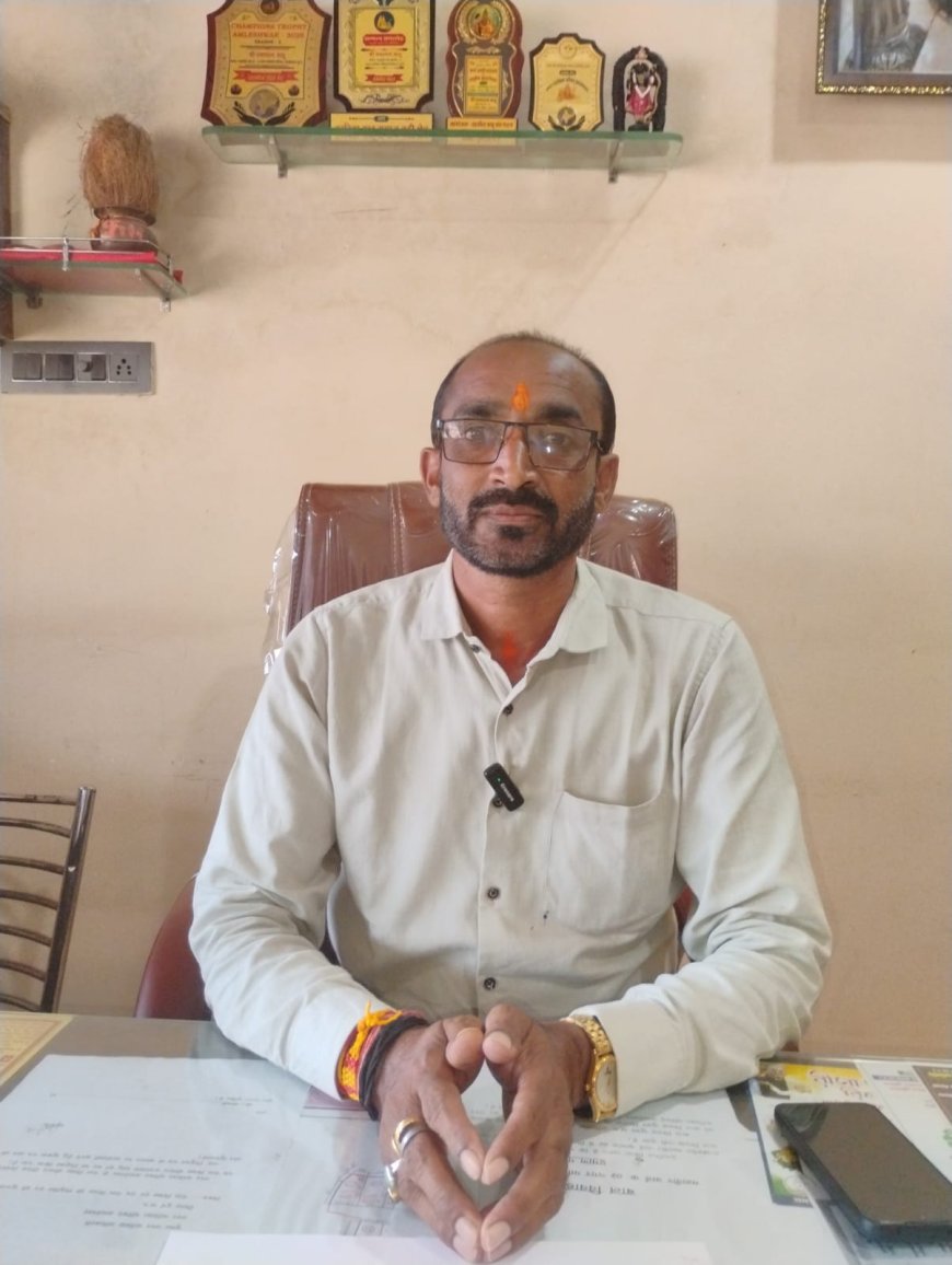 नगर पालिका क्षेत्र  अमलेश्वर  के वार्ड नंबर 2  के पार्षद घनश्याम साहू ने दी छत्तीसगढ़ राज्य स्थापना दिवस व  हमारे छत्तीसगढ़ अंचल का धार्मिक पर्व देवउठनी  एकादशी ( जेठावनी ) पर्व की हार्दिक बधाई एवं शुभकामनाएं