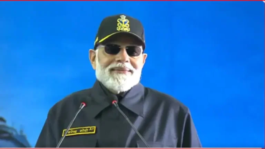 INS विक्रांत पर जवानों संग पीएम मोदी की दिवाली, मना रहे ऑपरेशन सिंदूर का जश्न