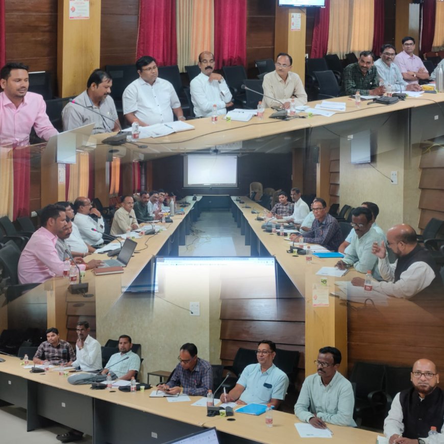 कलेक्टर भगवान सिंह उइके के मार्गदर्शन में जिला स्तर पर मास्टर ट्रेनर्स को दी गई प्रशिक्षण