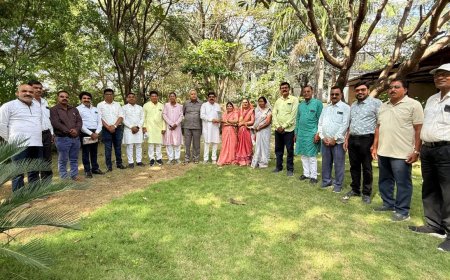 तहसील साहू संघ पाटन के नव निर्वाचित पदाधिकारियों का समाज प्रमुख व नेताओं से मिलने का सिलसिला प्रारंभ , ताम्रध्वज साहू ,डाँ दयाराम साहू ,व साँसद विजय बघेल से किये सौजन्य मुलाकात