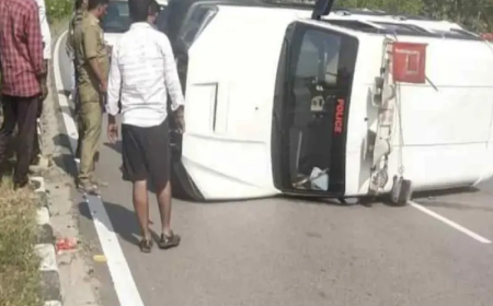 मंत्री लखनलाल देवांगन के काफिले का वाहन पलटा, तीन लोग घायल