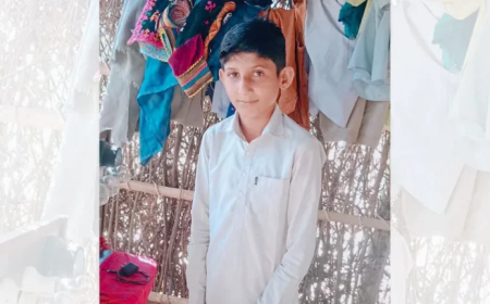 दर्दनाक हादसा: बस की खिड़की से सिर बाहर निकाला, गर्दन कटकर सड़क पर गिरी