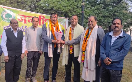 *वरिष्ठ नेत्र रोग विशेषज्ञ एवं संस्थापक संरक्षक सदस्य हरिहर ऑक्सीजोन डॉ एल सी मढ़रिया का जन्मदिन जन्मोत्सव 25 नवंबर को कोंनहेर उद्यान में मनाया गया ......*