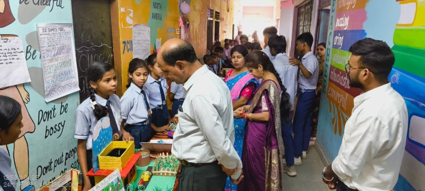 स्वामी आत्मानंद उत्कृष्ट अंग्रेजी माध्यम विद्यालय, अमलेश्वर में ' *बाल प्रतिभा संगम ज्ञानोत्सव मेला* ' का भव्य आयोजन