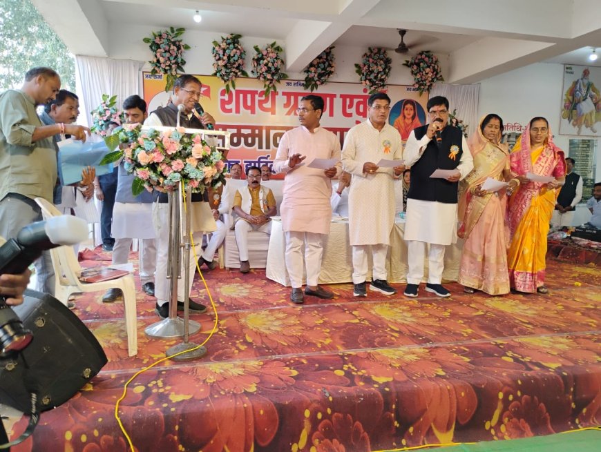 शपथ ग्रहण कार्यक्रम  के विरोध करने वालों पर भडके जिलाध्यक्ष नंदलाल साहू , वहीं लालेशवर बोले समाज हित व विकास के कार्य करते रहेंगे