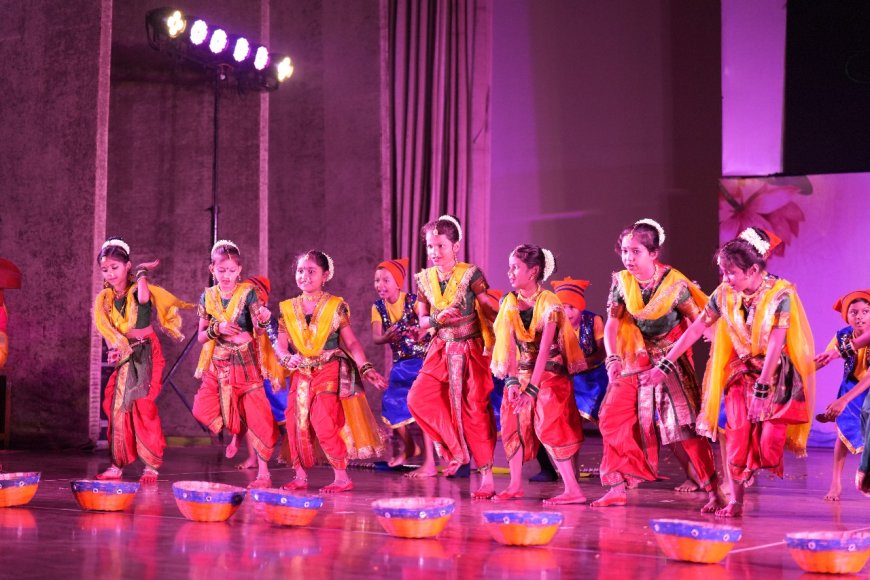 शिवोम विद्यापीठ के शिवोम संस्कृति में बच्चों की मनमोहक प्रस्तुति, देखिए तस्वीरें