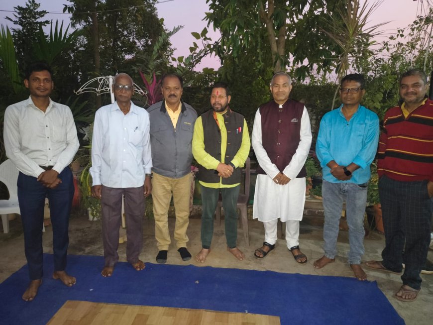 प्रेस क्लब अमलेश्वर का  दिवाली  मिलन समारोह का आयोजन , दीप प्रज्ज्वलित कर  एक दूसरे को दिये बधाई,पर्यावरण संरक्षण को  दिये प्राथमिकता , औषधि पौधे कचनार का किया रोपण