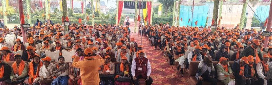 अयोध्या धाम से पेंशनरों का राष्ट्रीय हुंकार, अधिकार, सम्मान और सामाजिक सुरक्षा के लिए देशव्यापी एकजुटता, छत्तीसगढ़ मध्यप्रदेश के  धारा 49 का मुद्दा के समाधान पर भी चर्चा हुई