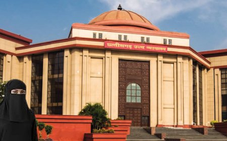 पीएम श्री स्कूल में आवारा कुत्तों का हमला, छात्र सहित दो शिक्षिकाएं घायल, हाईकोर्ट ने लिया स्वतः संज्ञान, शिक्षा सचिव से मांगा जवाब