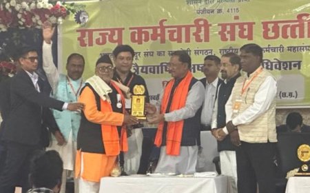 वीरेन्द्र नामदेव को लाइफ टाइम एचीवमेंट अवॉर्ड