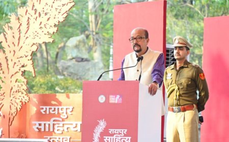 रायपुर साहित्य उत्सव के समापन समारोह में शामिल हुए राज्यपाल