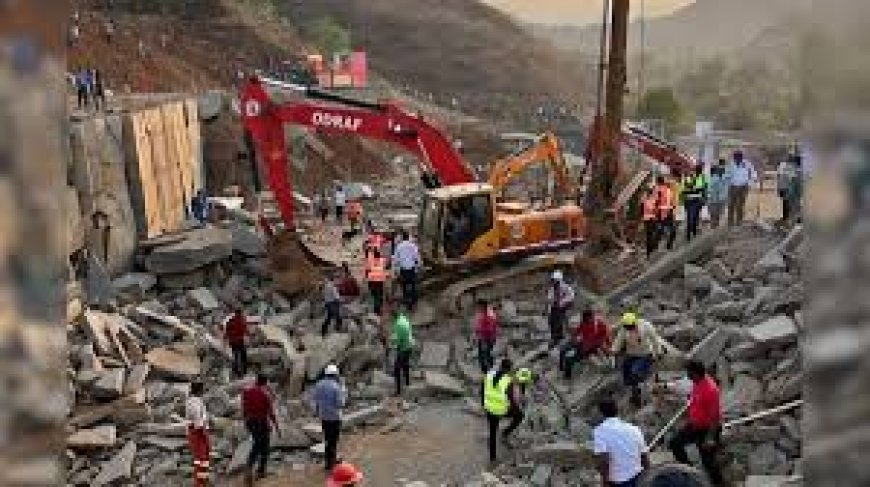 पत्थर की खटान में चट्‌टान गिरी, कई लोगों के दबने की आशंका, बचाव कार्य में जुटी टीमें