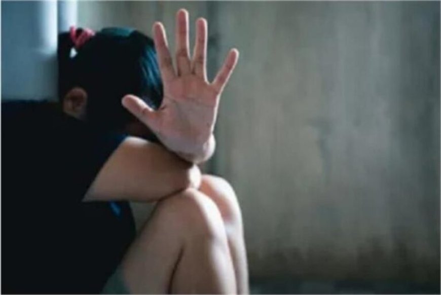 खुद को कुंवारा बताकर भरोसे का   उठाया फायदा , और जब सच्चाई सामने आई तो   महिला  के पैरों तले जमीन खिसक गई