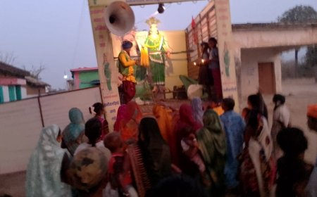 छत्तीसगढ़ी महतारी अस्मिता रथ यात्रा की गांव गांव जगह-जगह आरती - लालाराम वर्मा