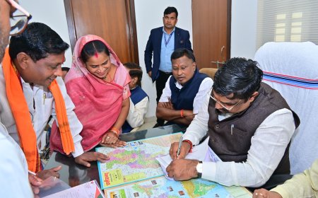 सहयोग केन्द्र में 225 विषयों से जुड़े 142 आवेदन प्राप्त, कैबिनेट मंत्री गजेन्द्र यादव ने दिए त्वरित समाधान के निर्देश