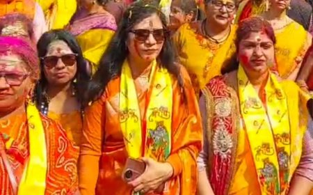 *हरदोई में उमड़ा आस्था का सैलाब: भक्त प्रहलाद की प्रथम भव्य शोभा यात्रा का आयोजन*