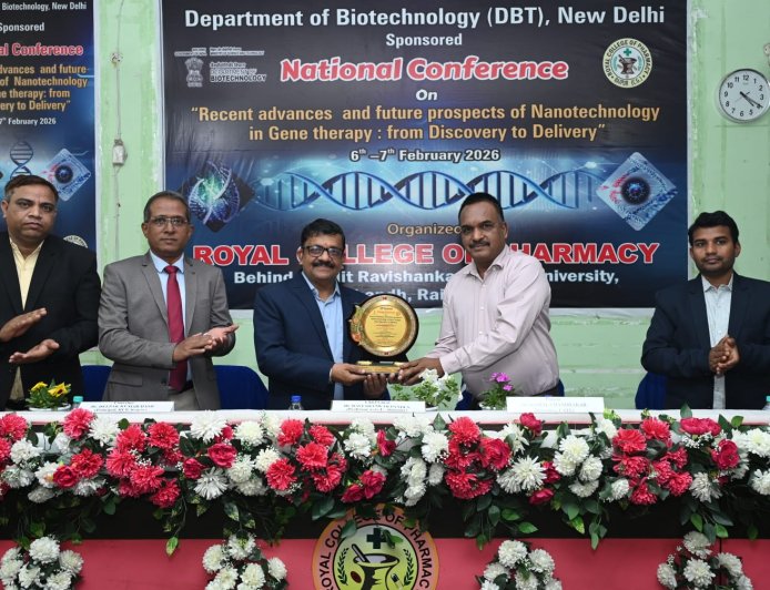 रॉयल कॉलेज ऑफ फार्मेसी रायपुर "जीन थेरेपी में दो दिवसीय राष्ट्रीय सम्मेलन का आयोजन