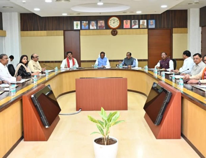 कैबिनेट का फैसला: किसानों को होली से पहले 10 हजार करोड़ का भुगतान