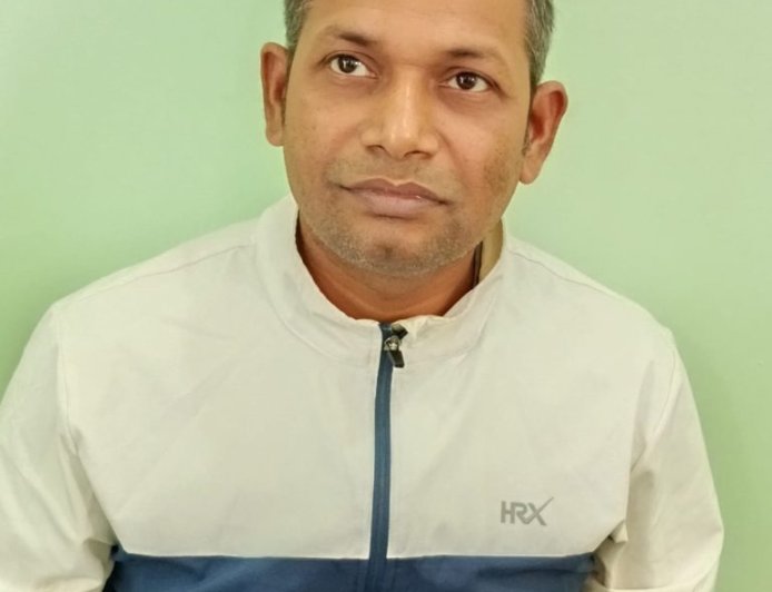 फूड इंस्पेक्टर 90,000 रुपये रिश्वत लेते रंगे हाथों गिरफ्तार