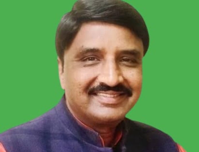 *छत्तीसगढ़ कर्मचारी अधिकारी फेडरेशन ने बजट में कैशलैस चिकित्सा सुविधा शामिल करने पर सरकार का जताया आभार*