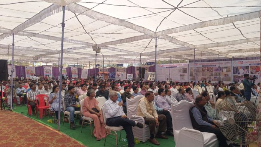 रजत वर्ष पर छत्तीसगढ़ स्टेट पावर कंपनियों ने मनाया रजत महोत्सव, विद्युत उपभोक्ता हुए सम्मानित