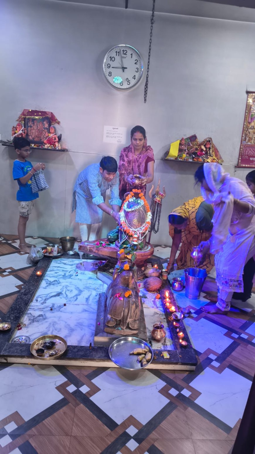 *आज 15 फरवरी को शिवपार्क कॉलोनी अमलेश्वर में होगा शिव रुद्राभिषेक एवं महाभंडारा का आयोजन*,*भजन कीर्तन की होगी प्रस्तुति*