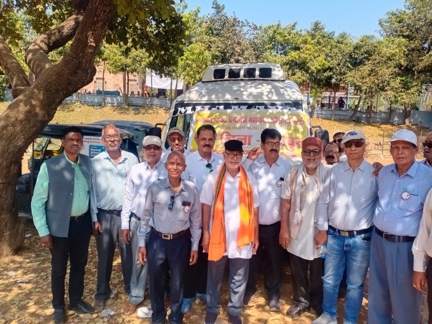 धार्मिक एवं सांस्कृतिक यात्रा में पेंशनर्स ने प्राप्त किया आध्यात्मिक और सांस्कृतिक अनुभव, “सत्यमेव जयते” की ऐतिहासिक पृष्ठभूमि से अवगत हुए वरिष्ठ पेंशनर्स